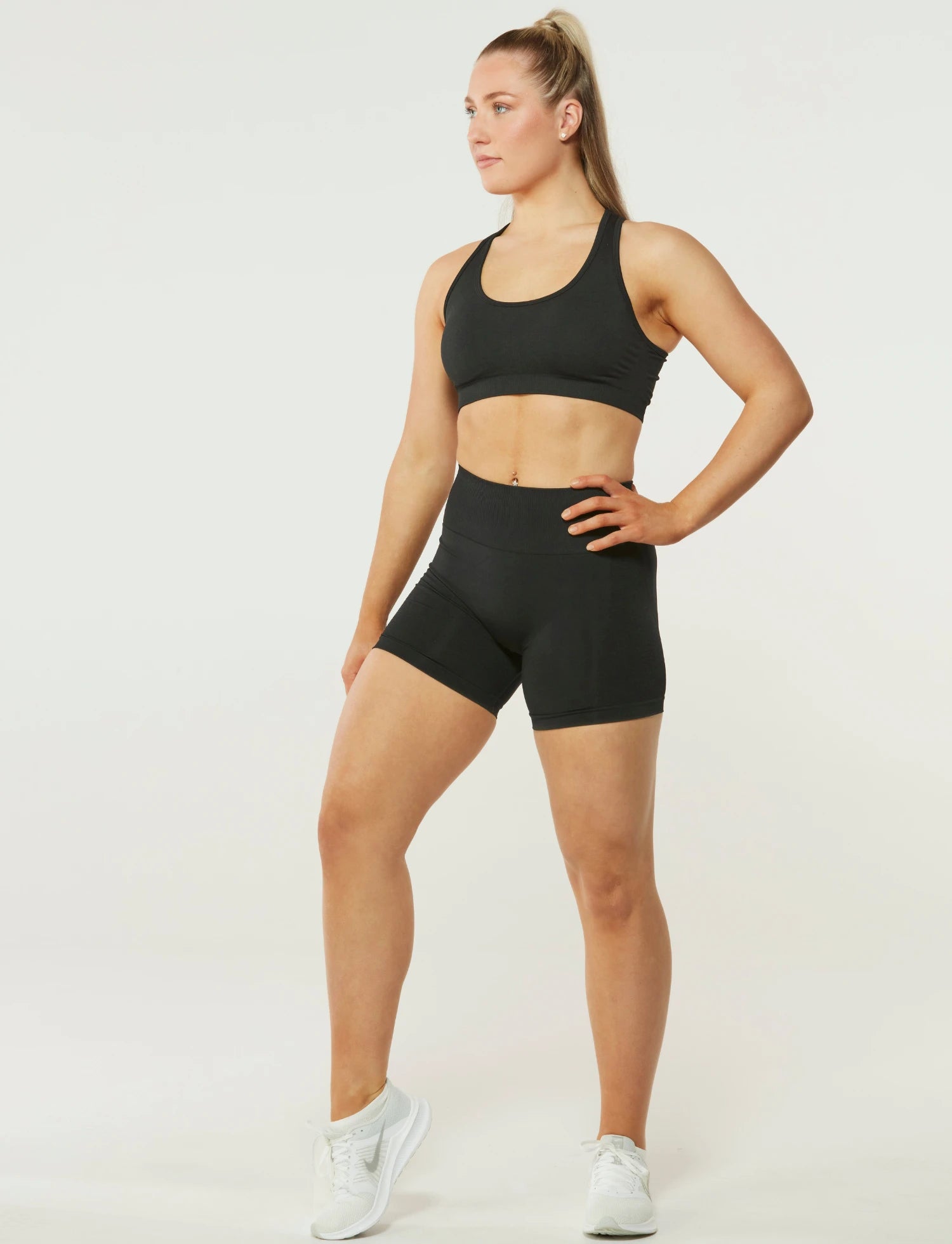 Zleek Contour Fit Shorts Black