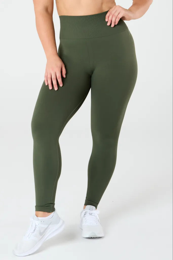 zleek hyper fleck scrunch legging green