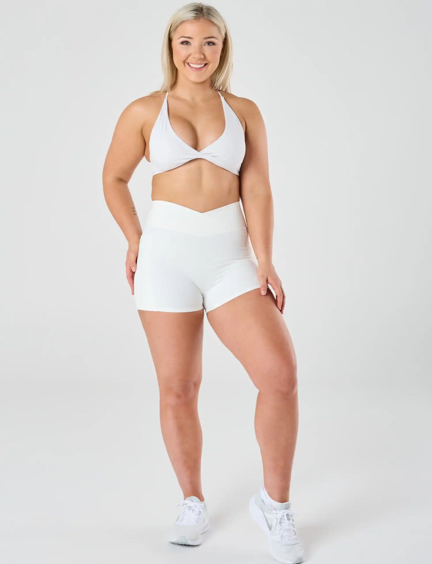 zleek premium cross over lounge short white