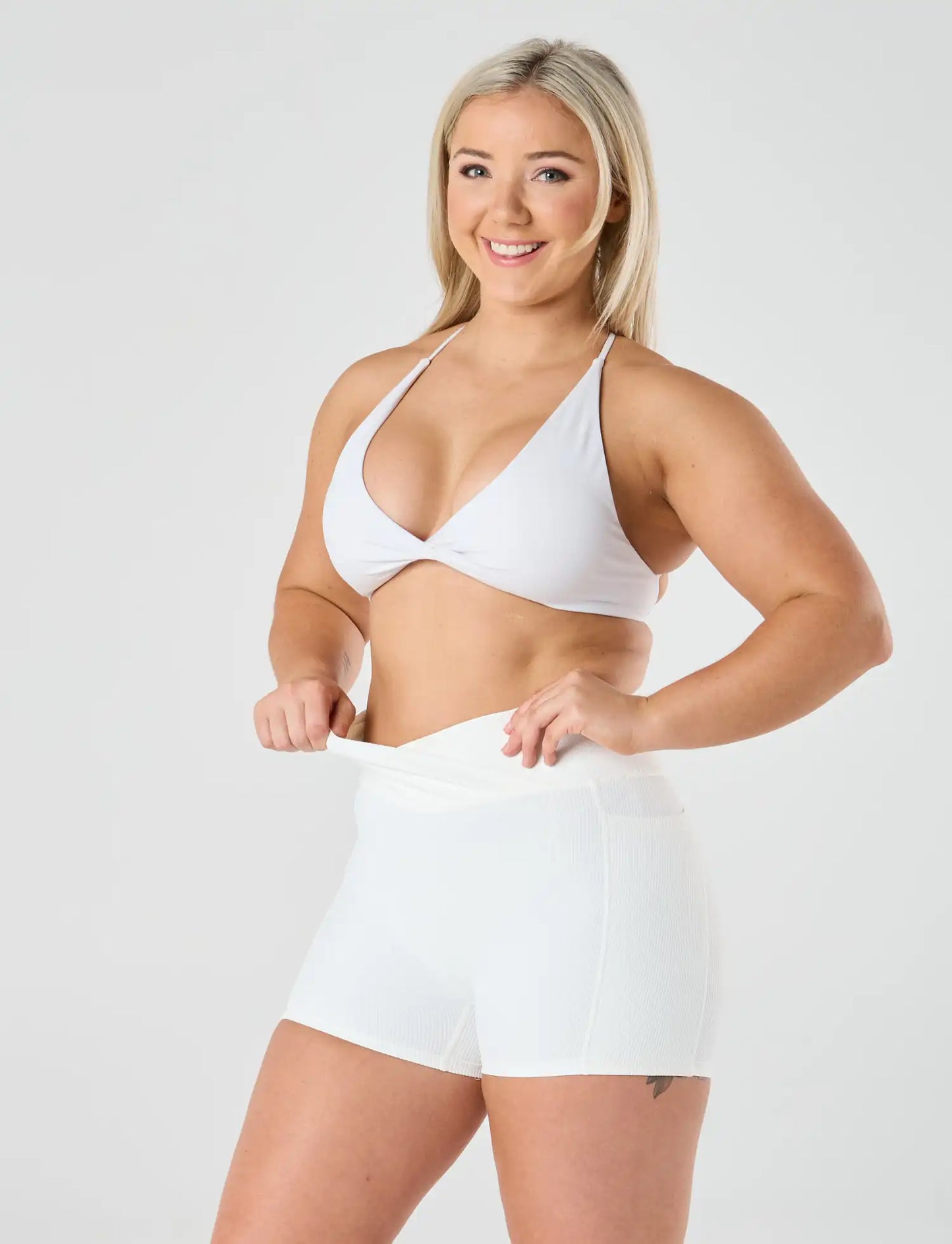 zleek premium cross over lounge short white