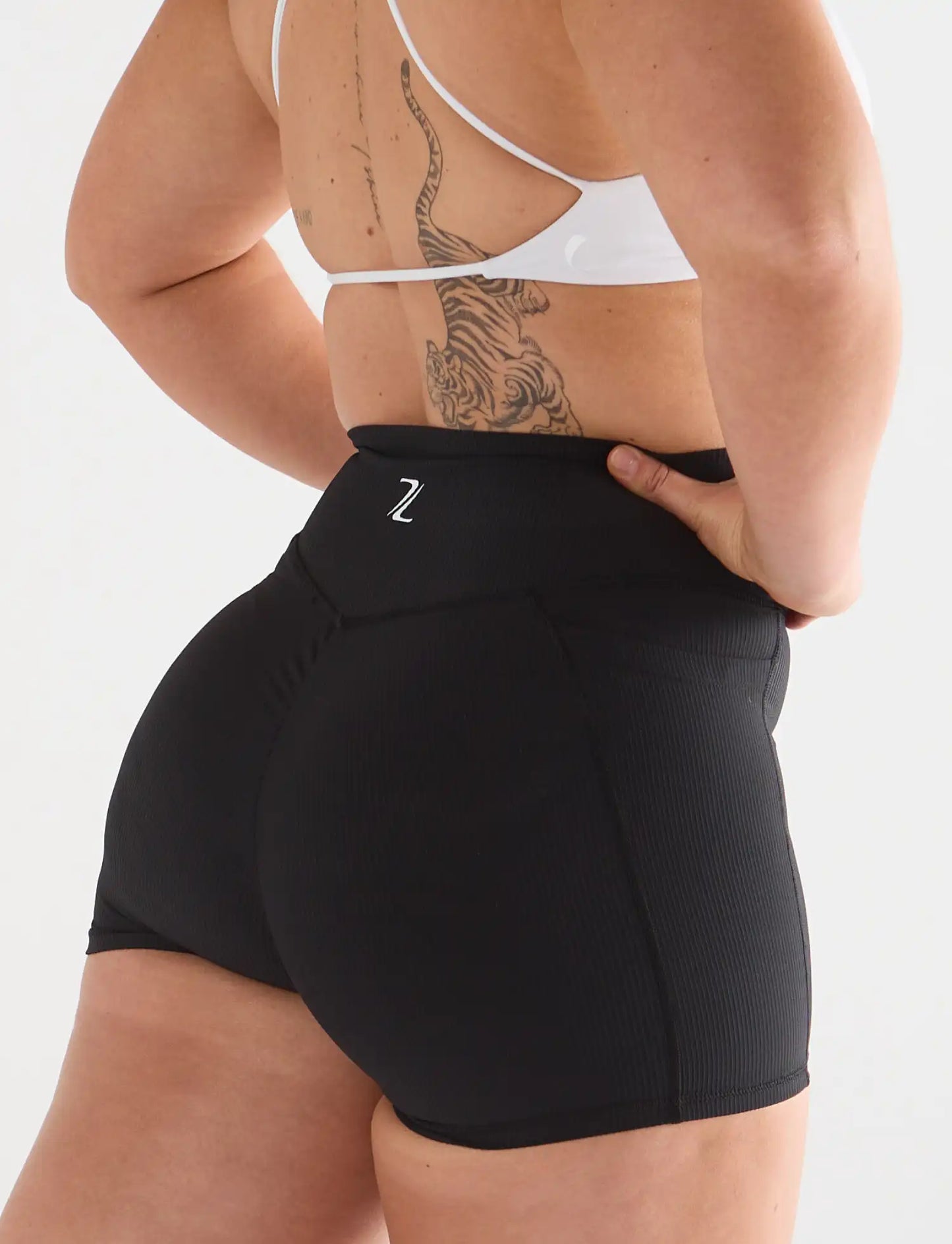 zleek premium cross over lounge short black