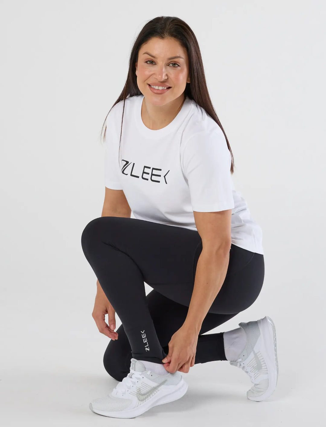 zleek timeless tee white